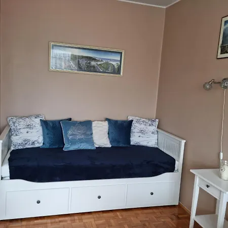 Mieszkanie U Otylii Apartment *