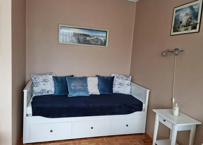 Mieszkanie U Otylii Apartment *